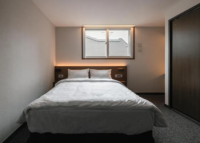 Hotel Pillowsopher Hongdae Seoel